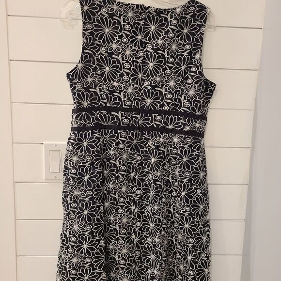 Talbots sleeveless dress - Picture 4 of 5